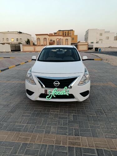 Nissan sunny for seal 2024