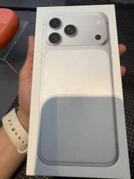 brand new iPhone 17 pro max 512gb 