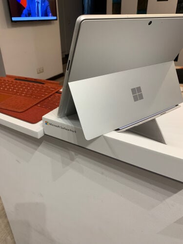 Microsoft Surface 9 Pro 5 G