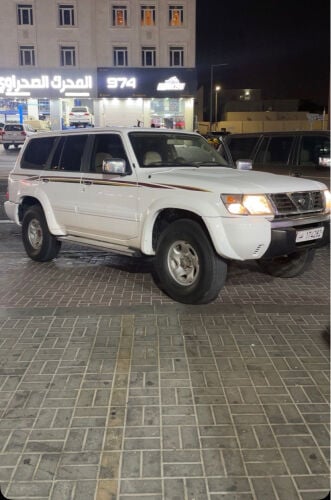 نيسان سفاري 1998