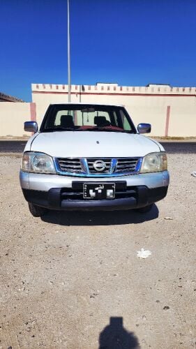 Nissan pickup automatic 2008