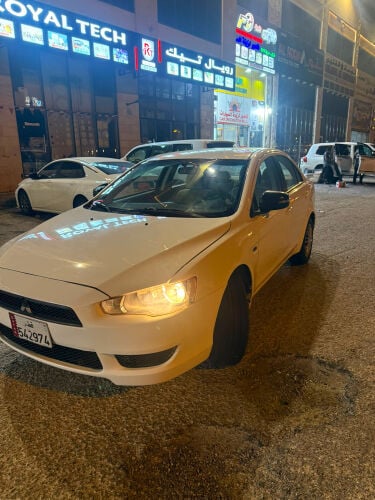 سيارة لانسر 