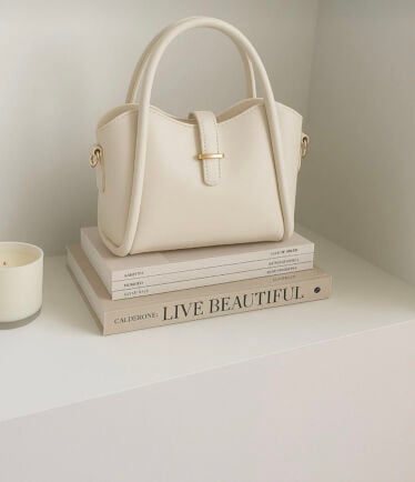 Elegant Ivory Women’s Handbag