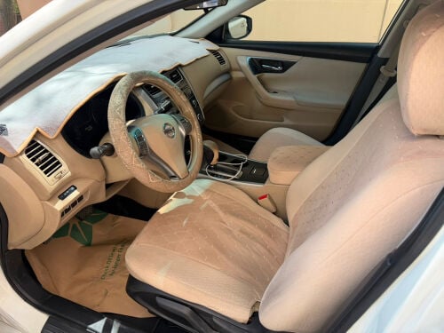 Nissan Altima 2016 | Excellent A/C.