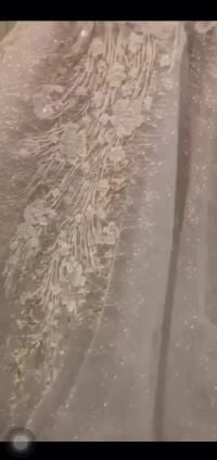 فستان زفاف فاخر 