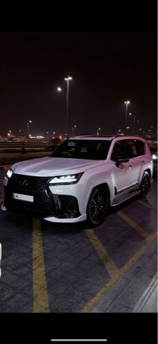 LX 600 F SPORT FULL