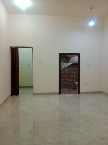 Al-Khuratiyat room kitchen famliy