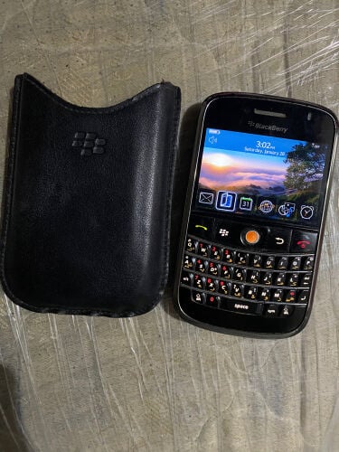blackberry 9000 vintage mobile
