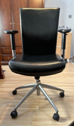 chair leather 