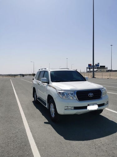 Toyota Land Cruiser GX V6