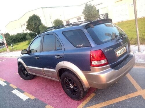 !! GOING CHEAP!! KIA SORENTO!! 4X4