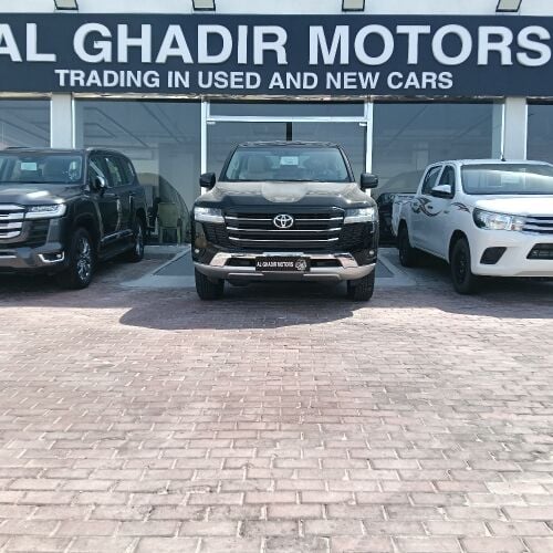 جي اكس استندر 2026 اسود