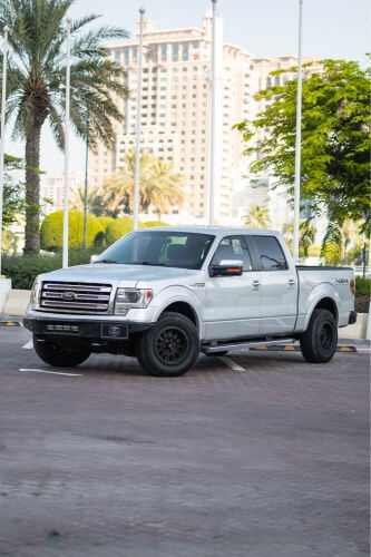Ford F-150 Lariat
