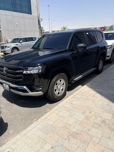 جى اكس ٢٠٢٤ وارد الدوحه اسود 