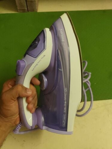 Philips original steam iron clear a