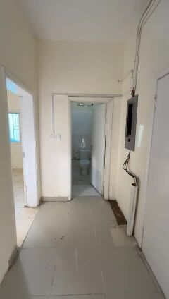 غرفة و صالة الوكرة و استوديو