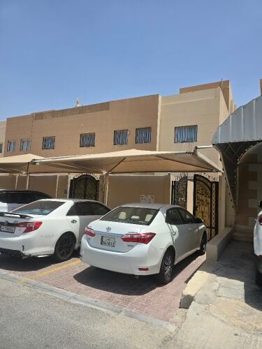 اجار شقه الريان مصانه مكيفه
