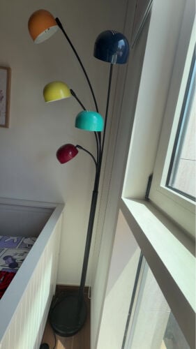 floor lamp 