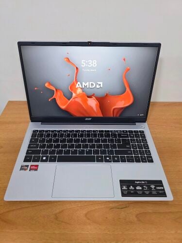 ACER Ryzen 7 7000 16GB 512GB 15.6"F