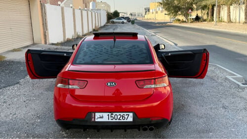 سيراتو هاتشباك 