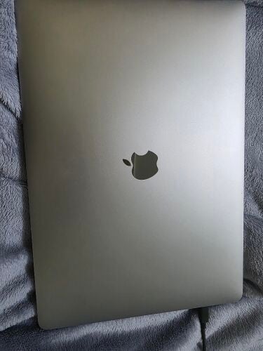 Macbook Pro 2017 15" touchbar