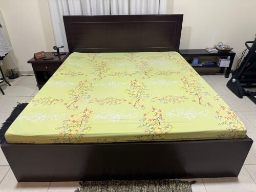 King Size bed + Orthopedic Matress