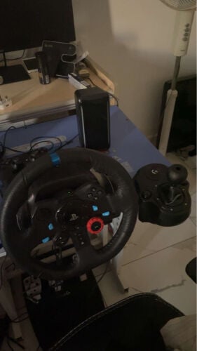 Logitech G29 with gear shifter 
