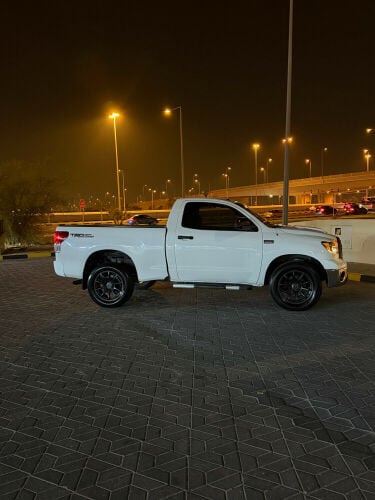 للبيع تاندرا 5.7 باب او للبدل