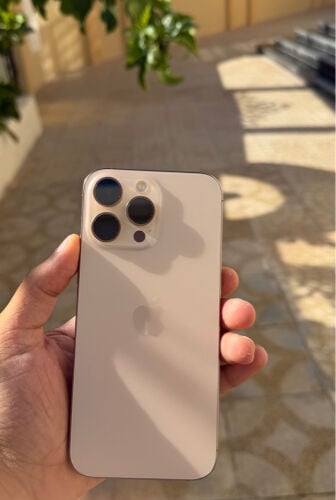 IPHONE 16 pro max