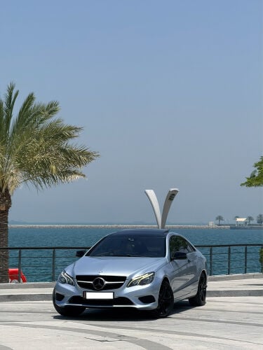 Mercedes E200