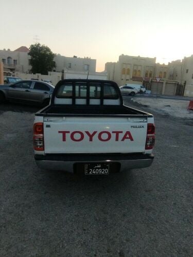 Toyota  Hilux