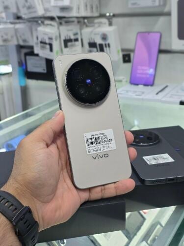 VIVO X300 PRO 512GB BLACK & BROWN