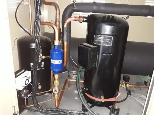 air condition. technical  wark
