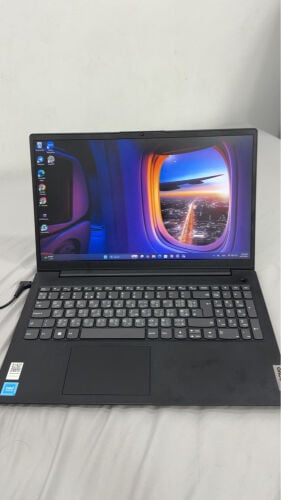 لابتوب بحاله ممتازه