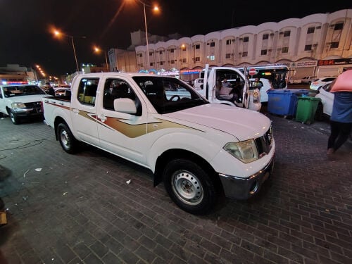 Nissan navara 2014 model for sale 
