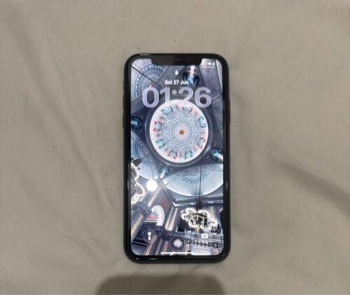 iPhone 11- 256GB