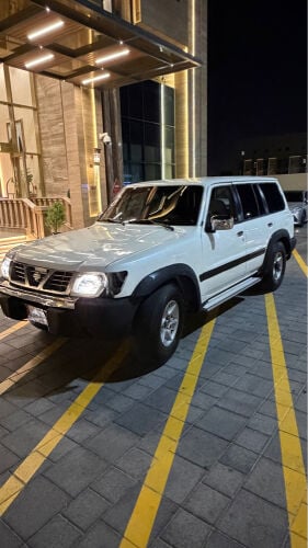 نيسان بترول موديل 1998
