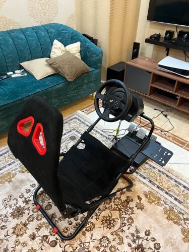 ثرست ماستر تي ٣٠٠ ار إس مع كرسي