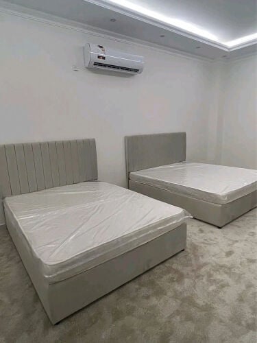 جميع أحجام الأسرة متوفرة للبيع