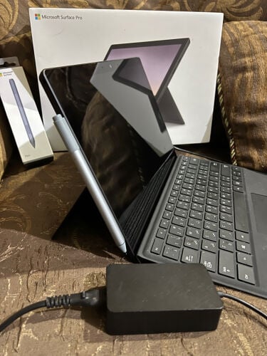 مايكروسوفت سرفيس برو ٧ ٥١٢جيجاباي