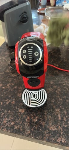Nescafé Dolce Pod Coffee Machine
