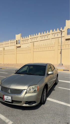 Mitsubishi galant 2010