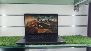 Dell  5400 i7 (8th Gen)