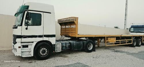 For sale2004model head&2015 flatbed