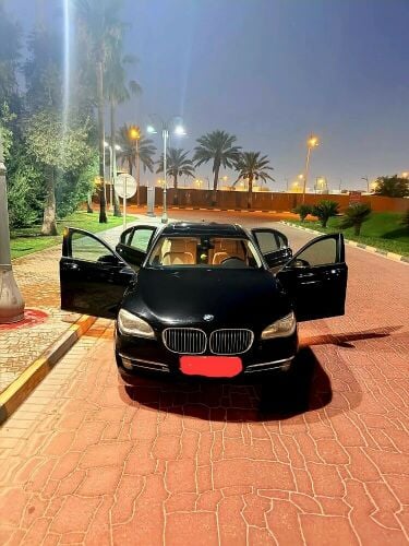 BMW 730LE 2015