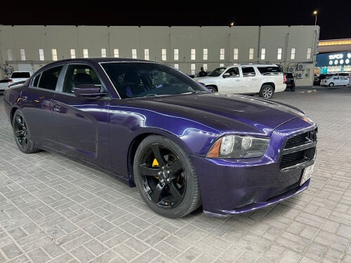 Dodge Charger V6 