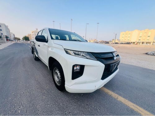 MITSUBISHI L200 2020