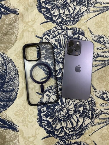iPhone 14 Pro Max128gb with charger