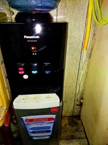 للبيع كولر باناسونيك بحالة ممتازة