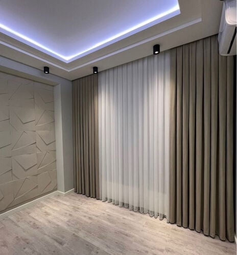 curtains 